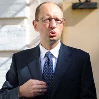 Яценюк закликав ВР ухвалити закон "Про міліцію" незабаром
